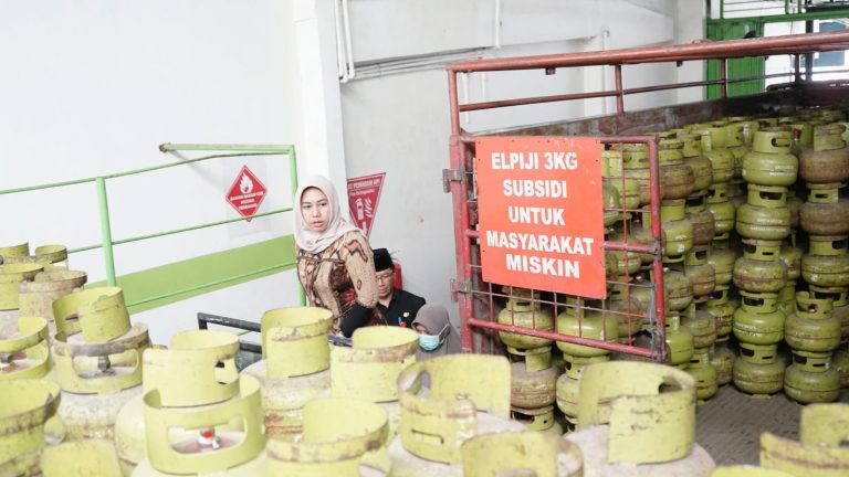 Wali Kota Mojokerto Sidak Elpiji 3 Kg, Pastikan Stok Aman