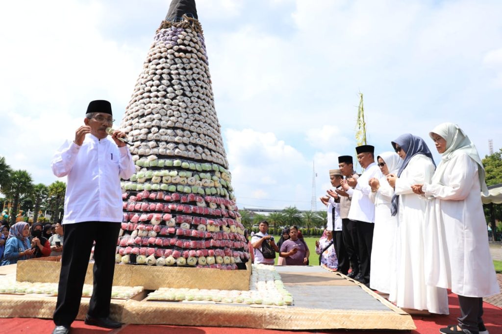 upload_0b8fe52ef561f7aefcdb11bc86201527