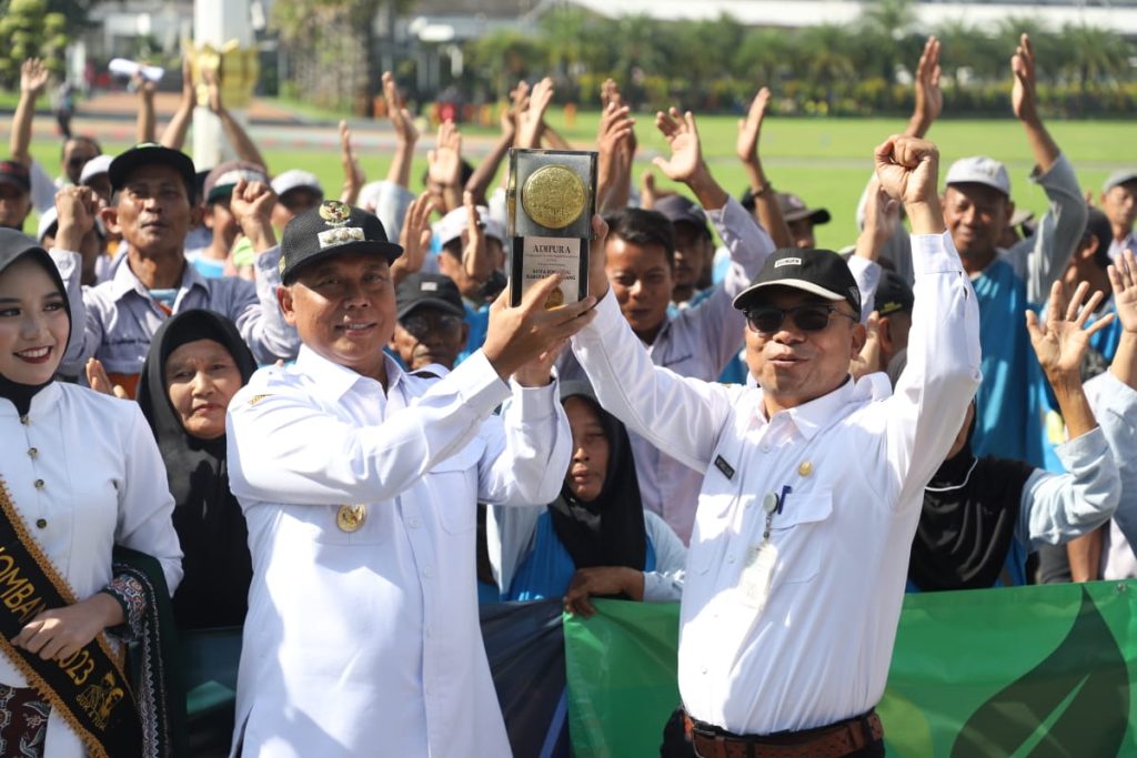 upload_bb39ef0cf806435f3686feed47644398