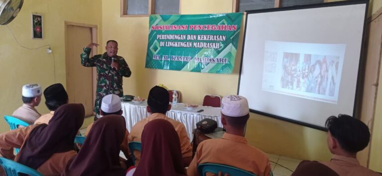 Sosialisasikan Bahaya Narkoba Hingga Bullying, Koramil 0815/09 Mojosari Berikan Edukasi Siswa MA Al Kamal