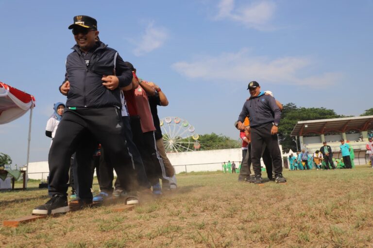 Lomba Olahraga Tradisional Semarakkan Jombang Fest 2024