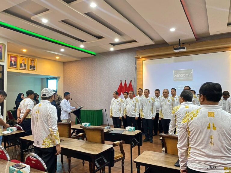 Pjs Bupati Mojokerto Tekankan Regenerasi Atlet Sepeda pada Pengurus Baru ISSI