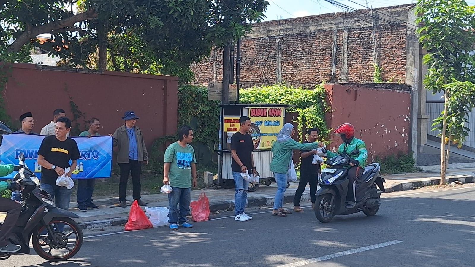 Jurnalis Mojokerto Istiqomah Tebar Kebaikan Lewat Program Jumat Berkah