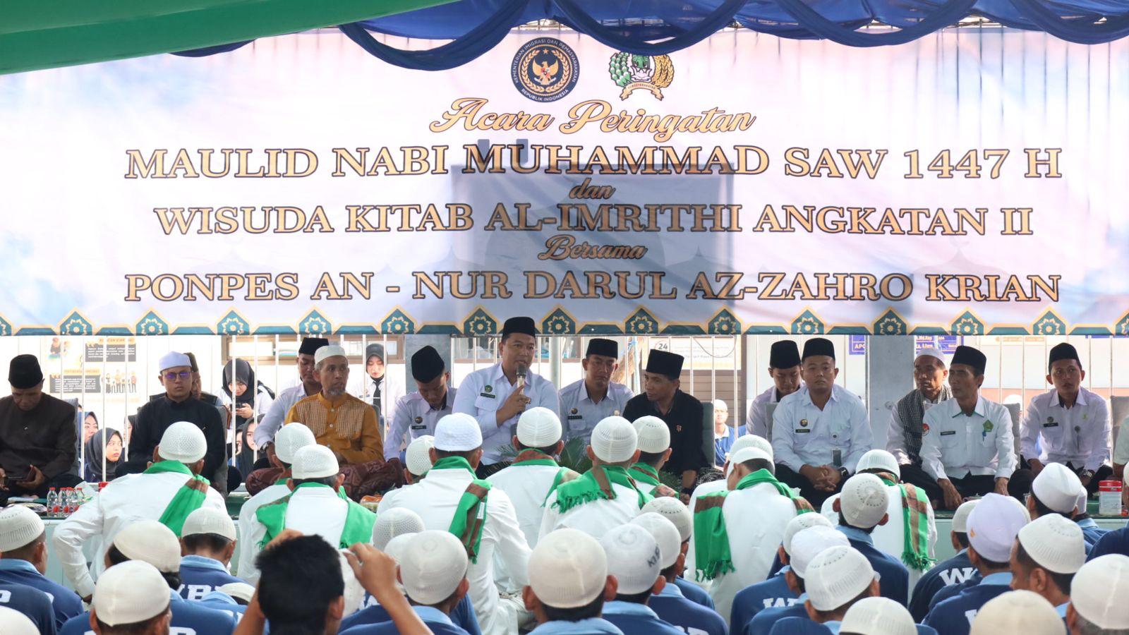 Peringati Maulid Nabi, 13 Warga Binaan Lapas Mojokerto Diwisuda sebagai Santri Nahwu Al-Imrithi