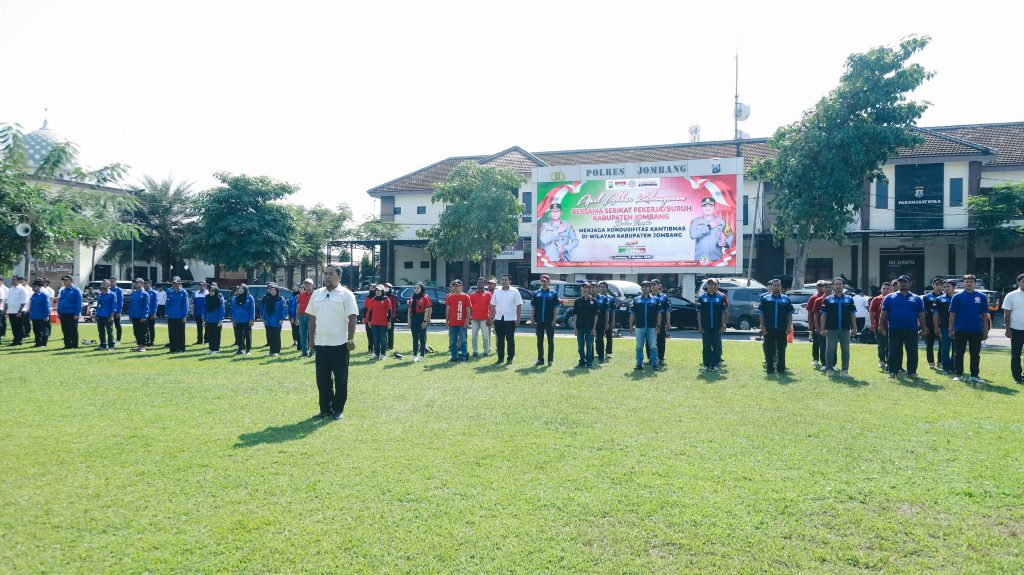 Kapolres Jombang Pimpin Apel Akbar Kebangsaan Bersama Serikat Pekerja: Ajak Jaga Kondusivitas Daerah