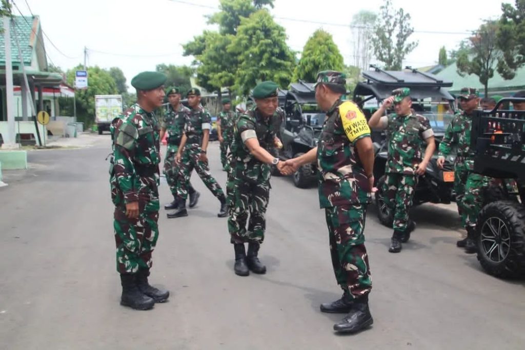 Asops Panglima TNI Kunjungi Yonif 503/Mayangkara, Kenang Masa Tugas dan Apresiasi Militansi Prajurit