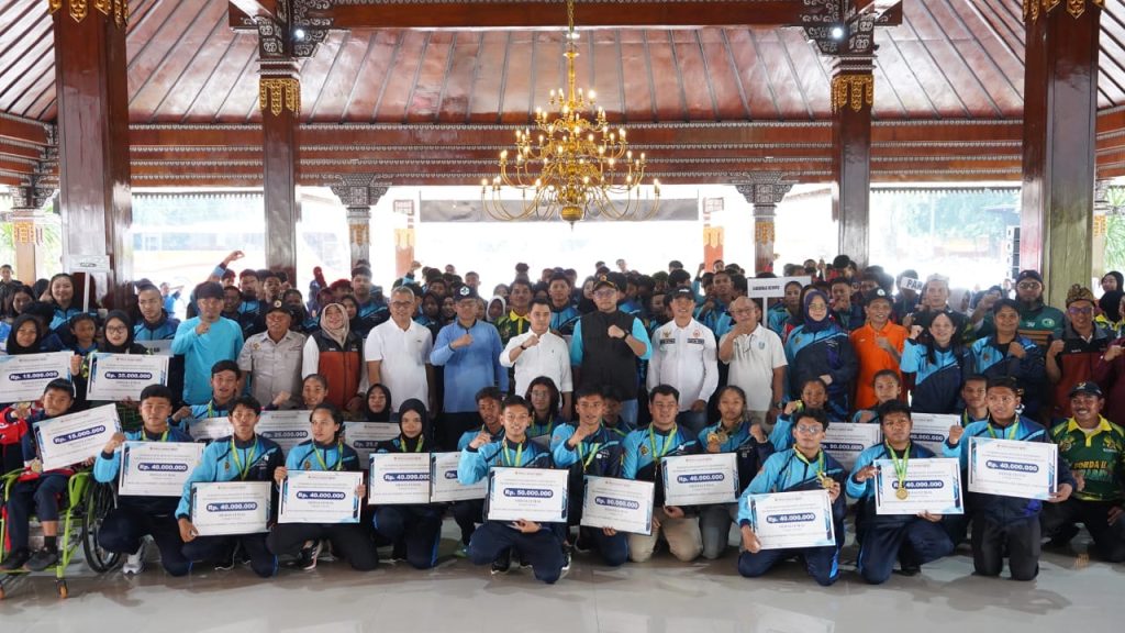Pemkab Mojokerto Gelontorkan Rp4,1 Miliar untuk Atlet Berprestasi, 260 Penerima Bonus Resmi Apresiasi