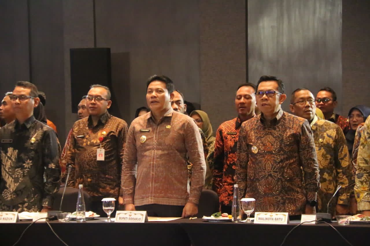 Sidoarjo Raih Penghargaan TP2DD dengan Realisasi Kartu Kredit Indonesia Tertinggi di Jatim