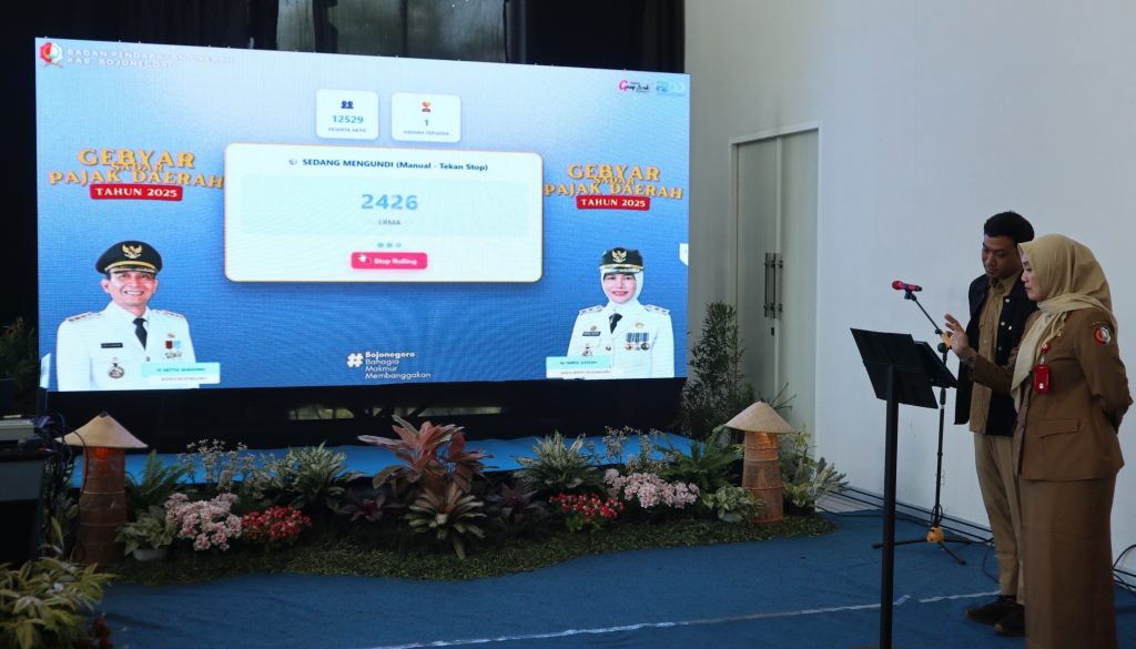 Gebyar Pajak Daerah 2025, Bapenda Bojonegoro Apresiasi Wajib Pajak dengan Hadiah Sepeda Motor hingga Elektronik