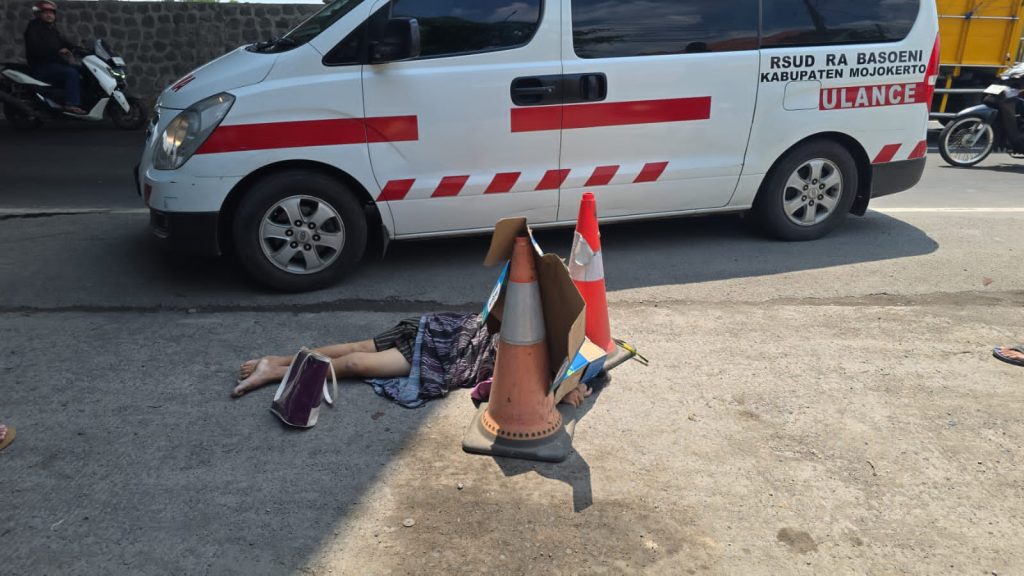 Diduga Depresi Warga Kemlagi Tewas Usai Lompat dari Jembatan Tol Jombang – Mojokerto