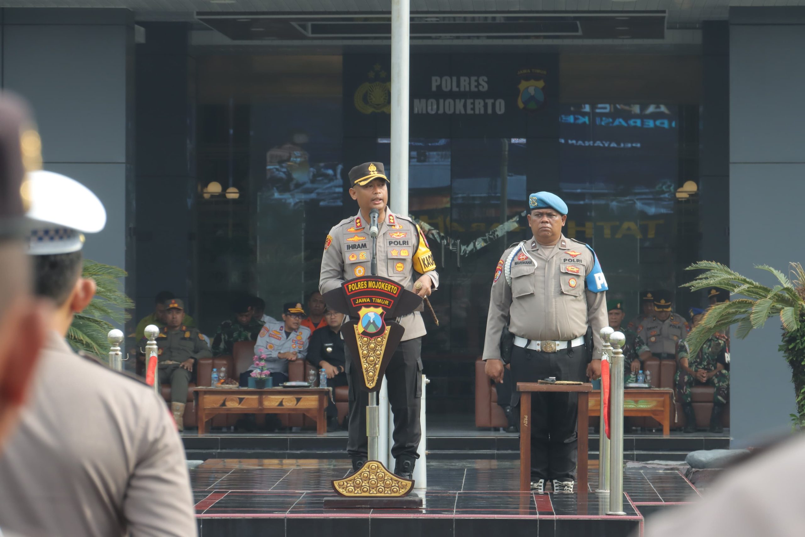 Polres Mojokerto Gelar Apel Besar Lintas Instansi, Tandai Kesiapan Operasi Lilin Semeru 2025