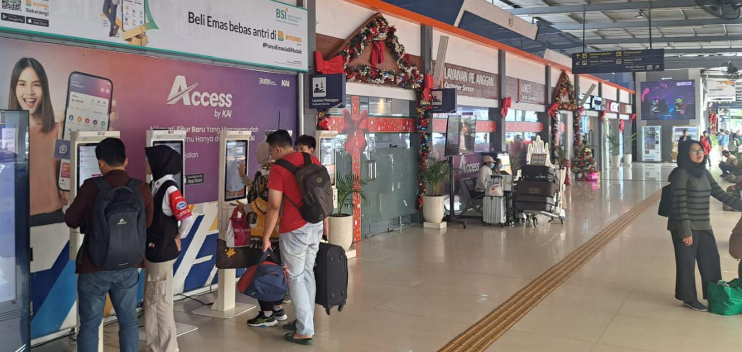 KAI Daop 8 Surabaya Sediakan 184 Ribu Tiket Kereta Selama Libur Nataru, Promo Diskon Hingga 30 Persen