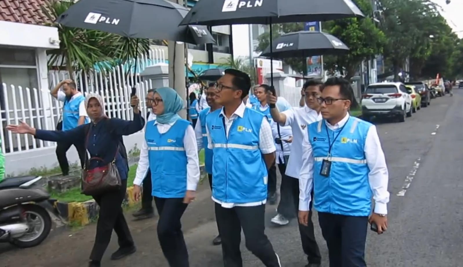 Pastikan Listrik Aman Saat Nataru, BP BUMN Tinjau Kesiapan PLN UID Jatim