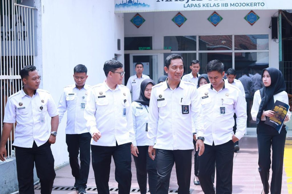 Jelang Natal, Kanwil Ditjenpas Jatim Monev Kesiapan Lapas Mojokerto