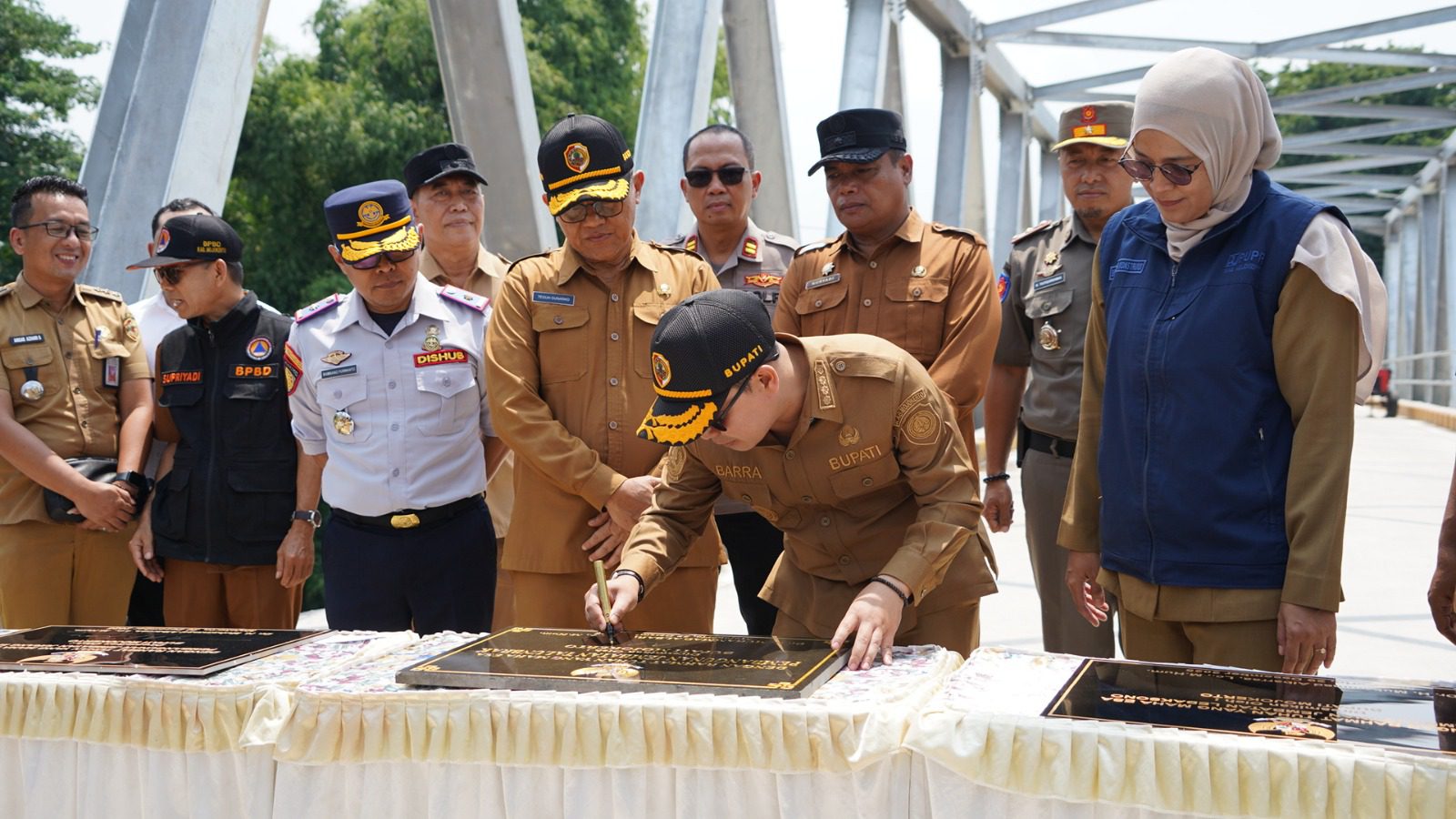Bupati Mojokerto Resmikan Lima Jembatan Strategis, Dorong Konektivitas dan Pertumbuhan Daerah