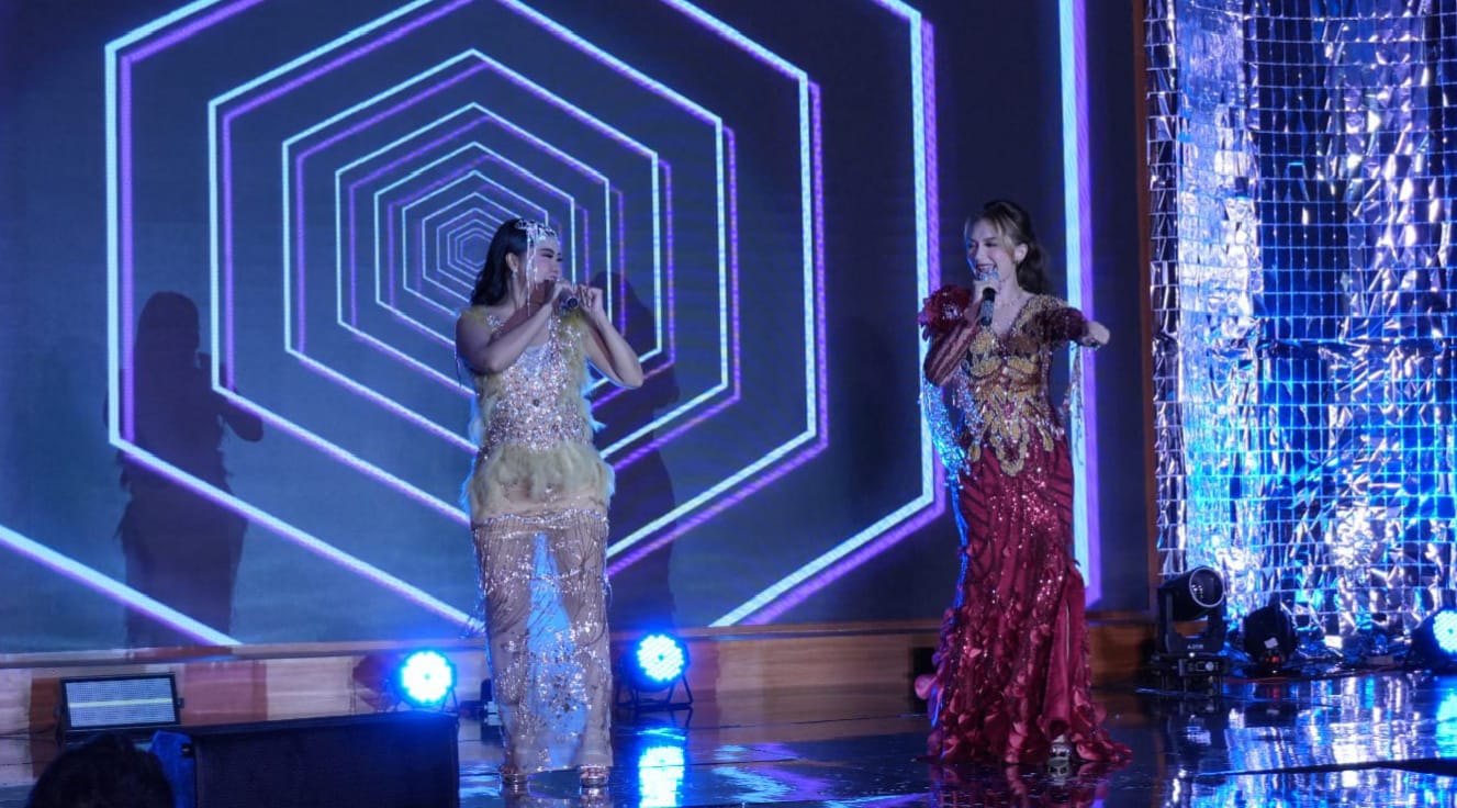 Glamvaganza Aston Gresik Meriahkan Malam Pergantian Tahun 2026