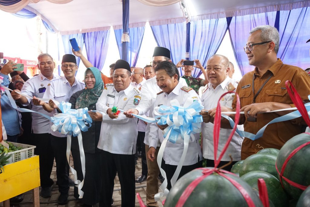 Pasar Buah Ploso Resmi Beroperasi, Pemkab Jombang Dorong Pasar Bersih dan Tertib