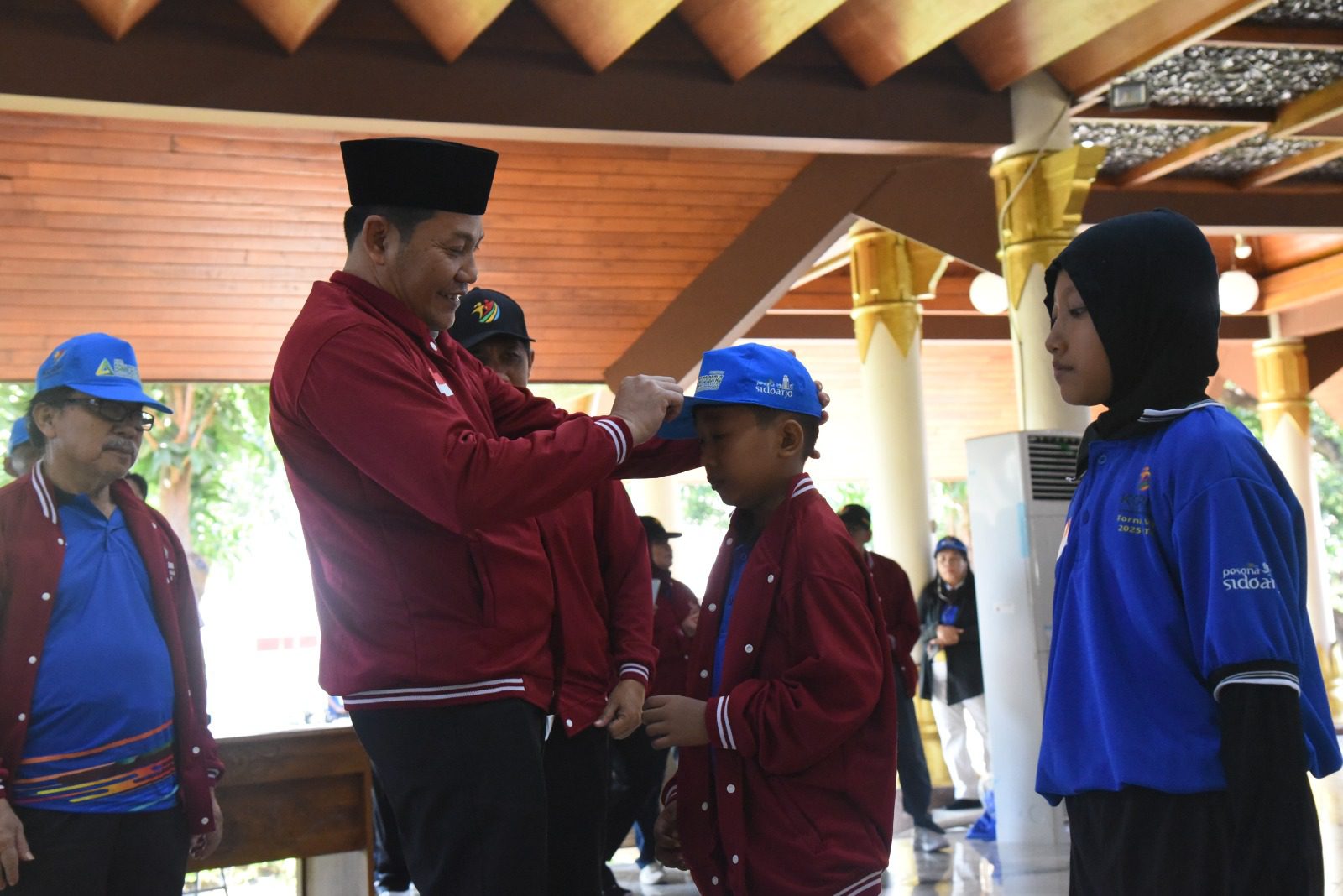 Bupati Subandi Lepas 250 Kontingen Kormi Sidoarjo ke Fornas VIII NTB 2025