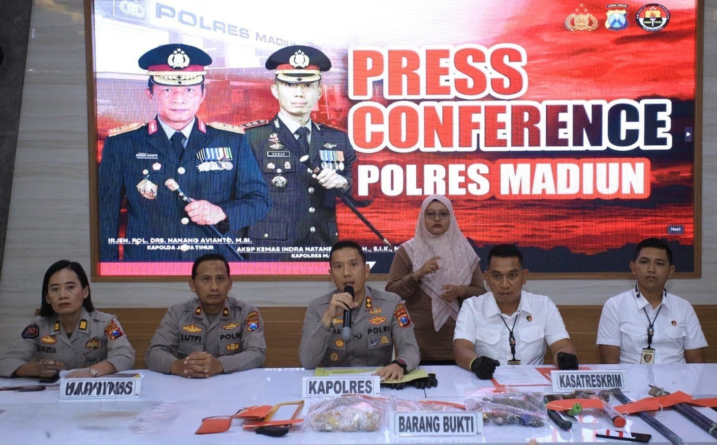 Polres Madiun Bongkar Komplotan Pencuri Toko Emas, Kerugian Capai Rp1 Miliar