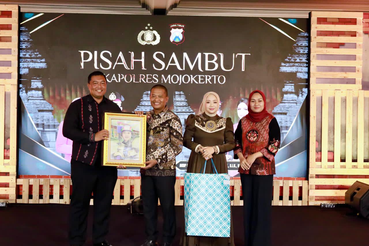 Kalapas Mojokerto Hadiri Pisah Sambut Kapolres, Perkuat Soliditas Forkopimda