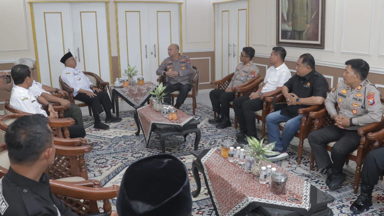 Awali Tugas, Kapolres Blitar Perkuat Sinergi dengan Forkopimda