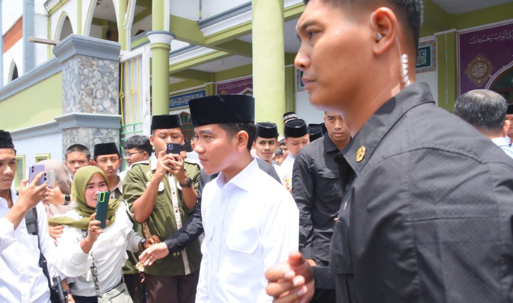 Dorong Digitalisasi Pesantren, Wapres Gibran Ajak Santri Siap Kuasai Ekonomi Kreatif