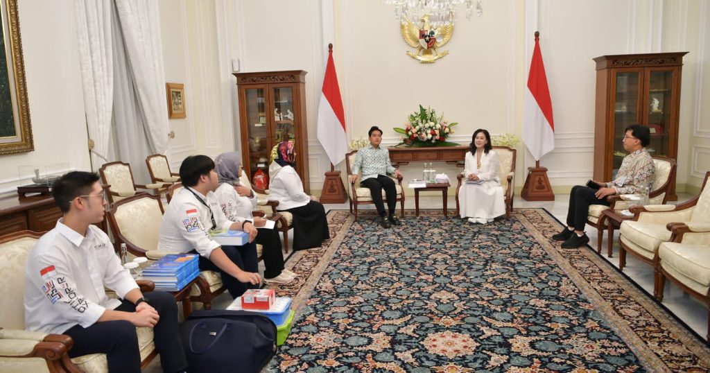Wapres Gibran Tekankan Pendidikan Robotik dan AI Harus Inklusif hingga Pesantren dan SLB
