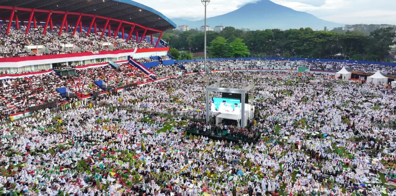 Prabowo Hadiri Mujahadah Kubro Satu Abad NU di Malang
