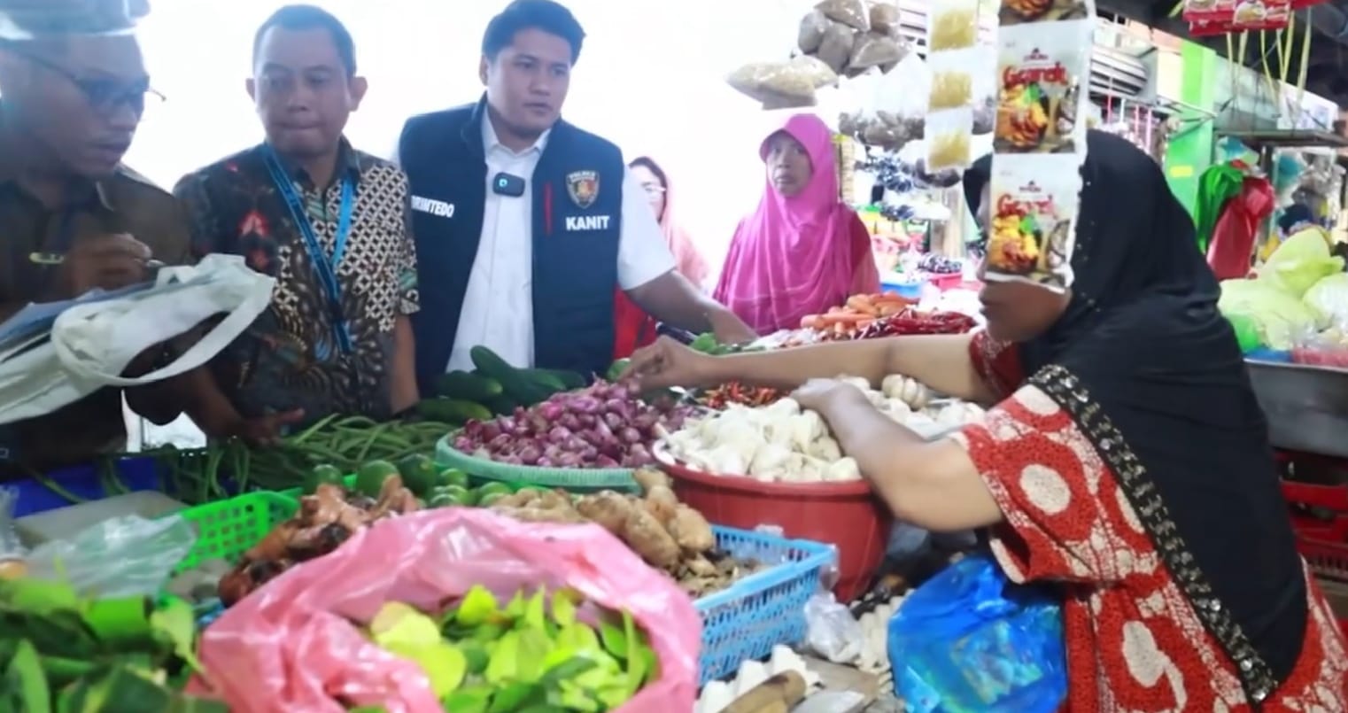 Jelang Imlek dan Ramadan, Satgas Pangan Tanjungperak Pantau Stok dan Harga Bapokting
