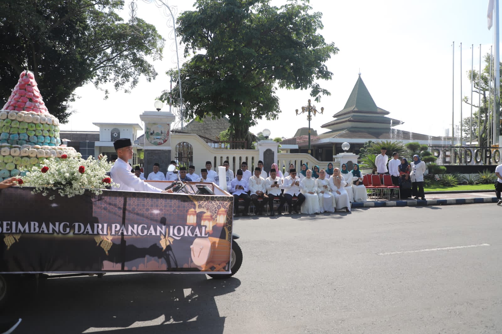 Grebeg Apem Megengan Meriahkan Alun-Alun Jombang, Simbol Sambut Ramadan 1447 H