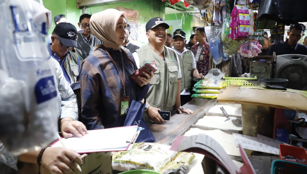 Jelang Ramadan, Bapanas dan Pemkab Jombang Sidak Pasar Pon Pastikan Harga dan Stok Pangan Aman