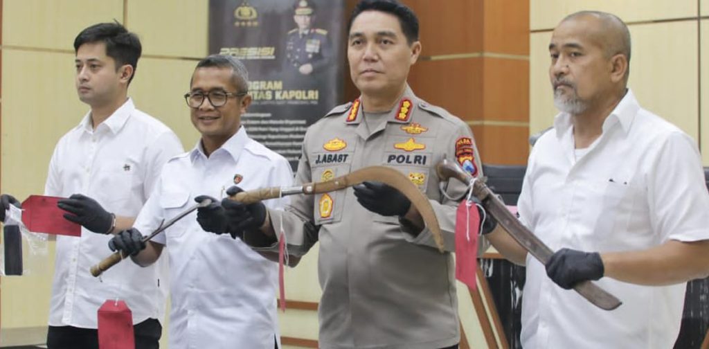 Tiga Pelaku Pemerasan Bersenjata Tajam di Pasuruan Ditangkap Polda Jatim