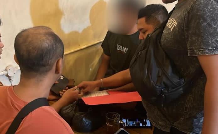 Resmob Polres Gresik Tangkap Pemuda Pembawa 2 Kg Serbuk Petasan Ilegal