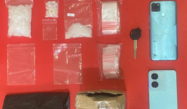 Dua Residivis Narkoba Ditangkap di Gudang Rumah Sooko, Polisi Sita Sabu 84,3 Gram