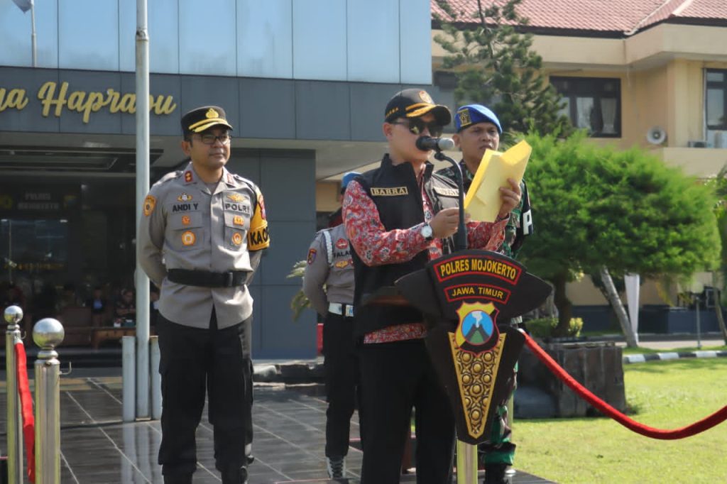 250 Personel Gabungan Siap Amankan Lebaran, Polres Mojokerto Gelar Apel Operasi Ketupat Semeru 2026