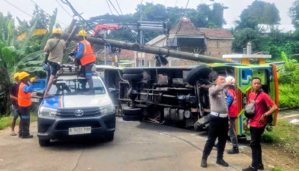 Tragedi Sepur Kelinci di Mojokerto: Kendaraan Wisata Tak Laik Jalan Telan Korban Jiwa
