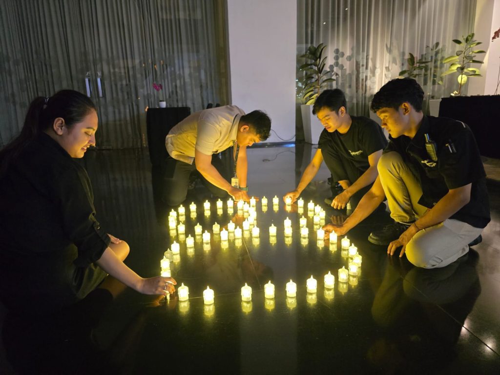 Padamkan Lampu Satu Jam, ARTOTEL TS Suites Surabaya Gaungkan Aksi Nyata Lawan Krisis Iklim