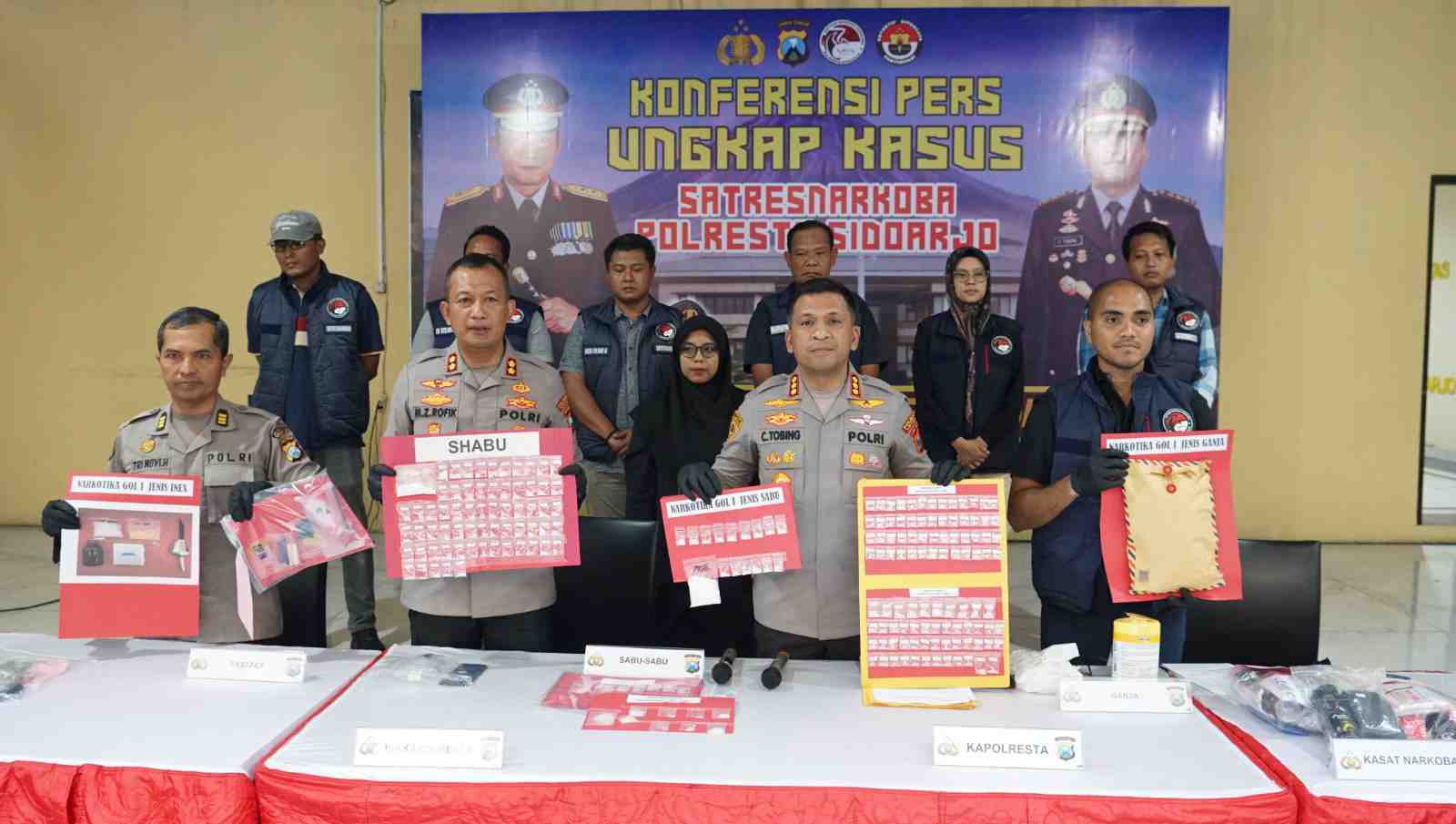 Sebulan Sikat 19 Kasus Narkoba, Polresta Sidoarjo Tangkap 25 Tersangka dan Amankan Ratusan Gram Sabu