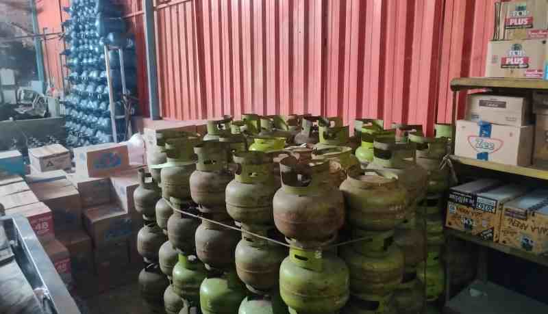 Distribusi Tersendat, LPG 3 Kg di Jombang Langka dan Ancam UMKM Tutup