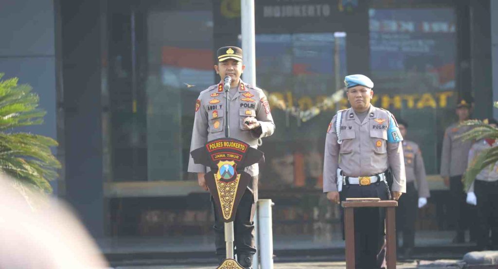 Kapolres Mojokerto Pimpin HKN, 12 Personel dan Relawan Terima Penghargaan