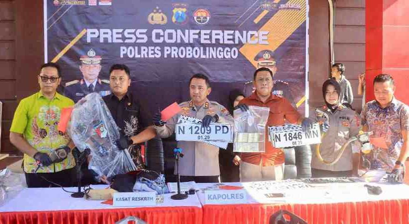 Tujuh Pelaku Curas dan Curanmor Diringkus, Polisi Probolinggo Kembalikan Motor Korban