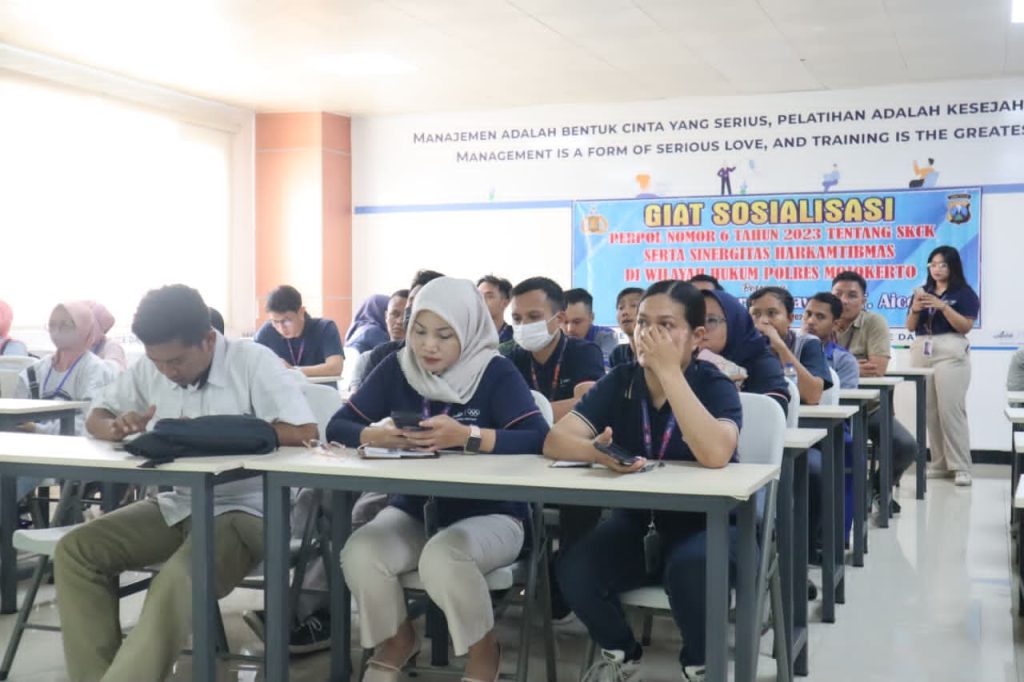 Edukasi SKCK Masuk Kawasan Industri, Polres Mojokerto Gelar FGD Bersama Karyawan PT Aice