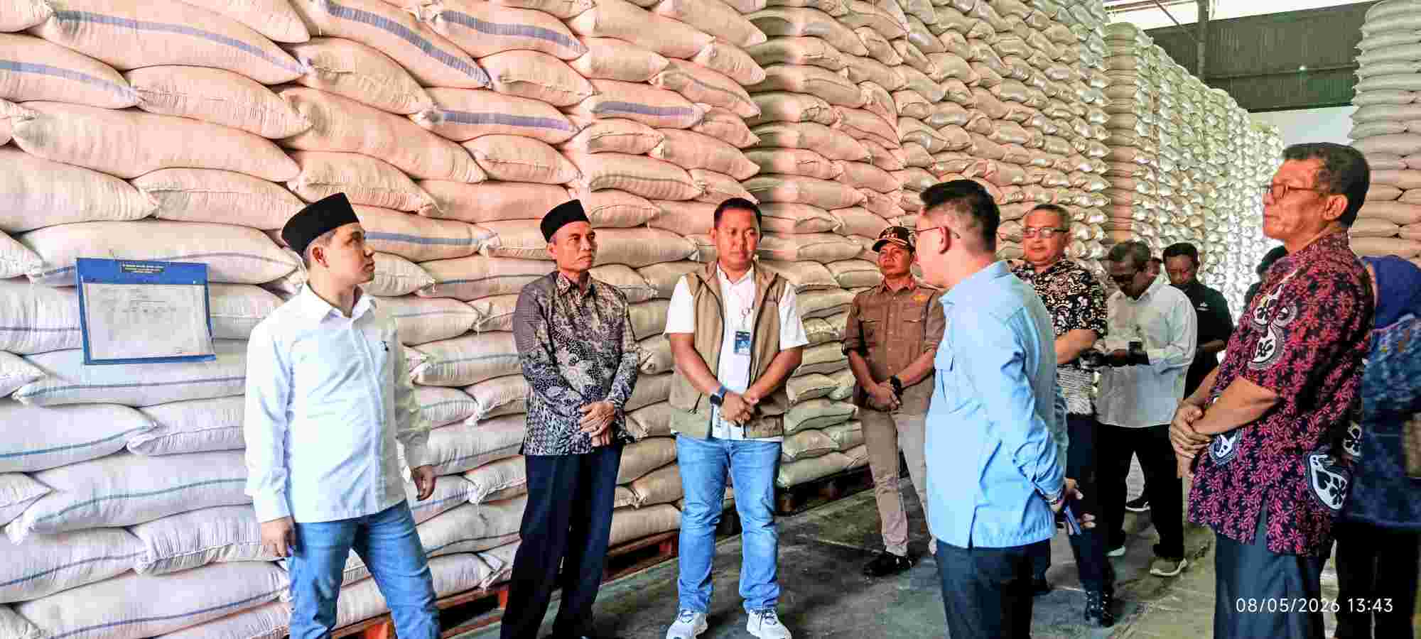 Muhammad Husin Beberkan Capaian Bulog Mojokerto, Serapan Gabah Tembus 69 Ribu Ton