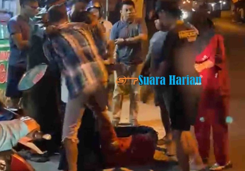 Terekam CCTV, Pencuri Motor di Pacet Mojokerto Gagal Kabur dan Jadi Amukan Warga