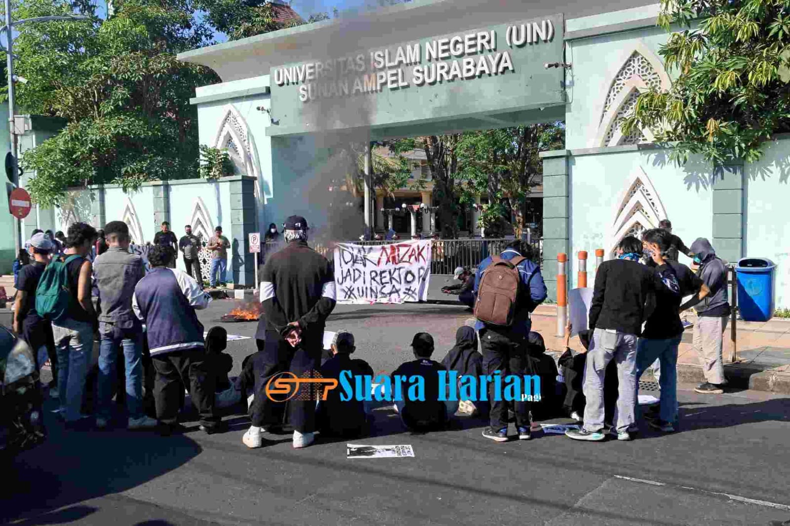 Mahasiswa UINSA Surabaya Tuntut Transparansi Pemilihan Rektor, Persoalkan Penunjukan Plt