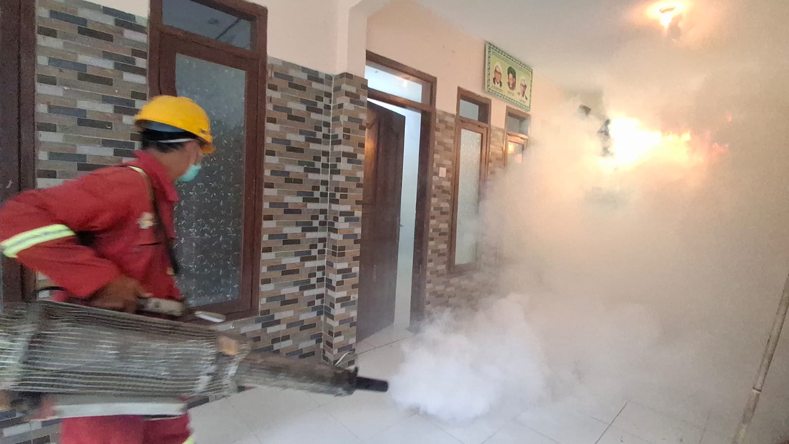 Cegah DBD, Kawasan Tambakberas Difogging Jelang Muktamar ke-35 NU