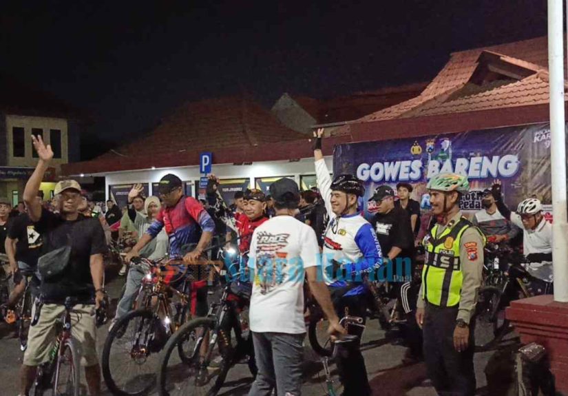 16 KM Tembus Hati Warga, Polres Mojokerto Kota Gelar ‘Raboo-Raboo City Strolling’ untuk Soliditas dan Kamtibmas