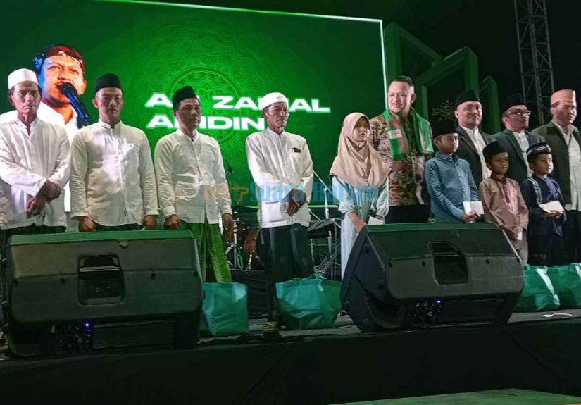 Selain Bagikan Santunan 250 Anak Yatim, CEO Bashra BIP Umumkan Inovasi Sosial: Laba Toko Emas untuk Pesantren