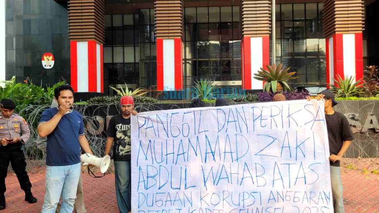 ‎Skandal Rp6,2 Miliar: Diduga Paksa Kades Bayar “Retret”, Kadis PMD Halmahera Selatan Dilaporkan ke KPK 