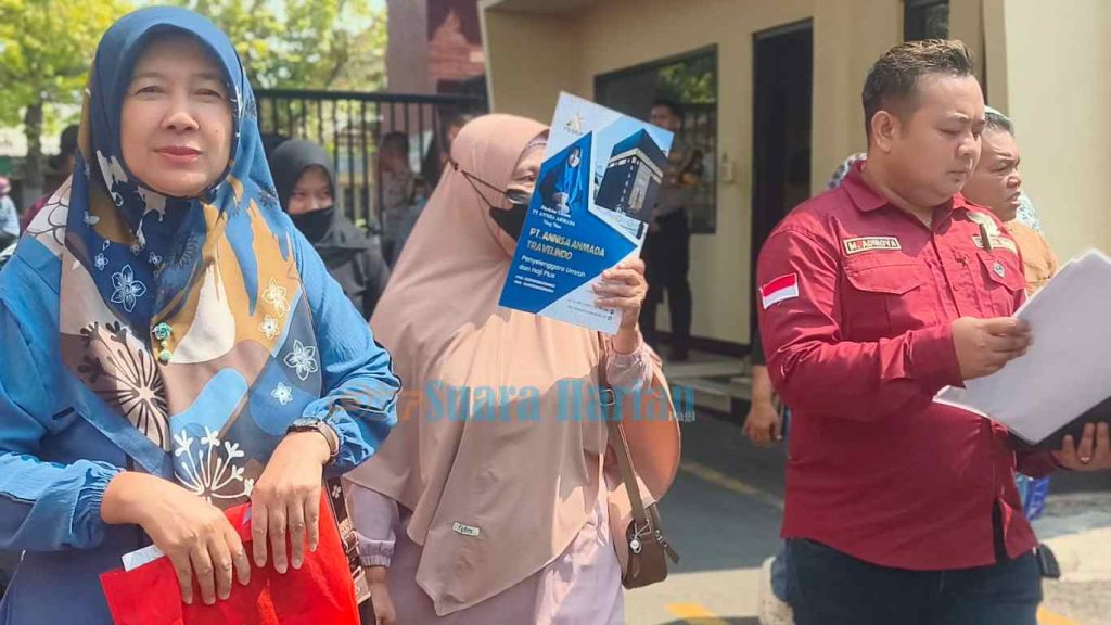 Umrah Tak Kunjung Berangkat, 10 Jemaah Mojokerto Laporkan Biro Travel ke Polisi